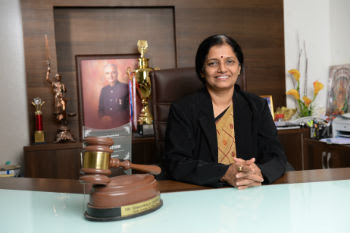 Shashikala Gur...
